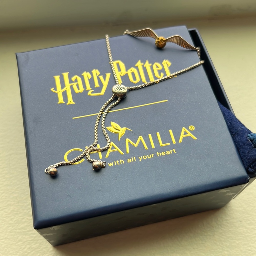 Harry Potter snitch bracelet with box